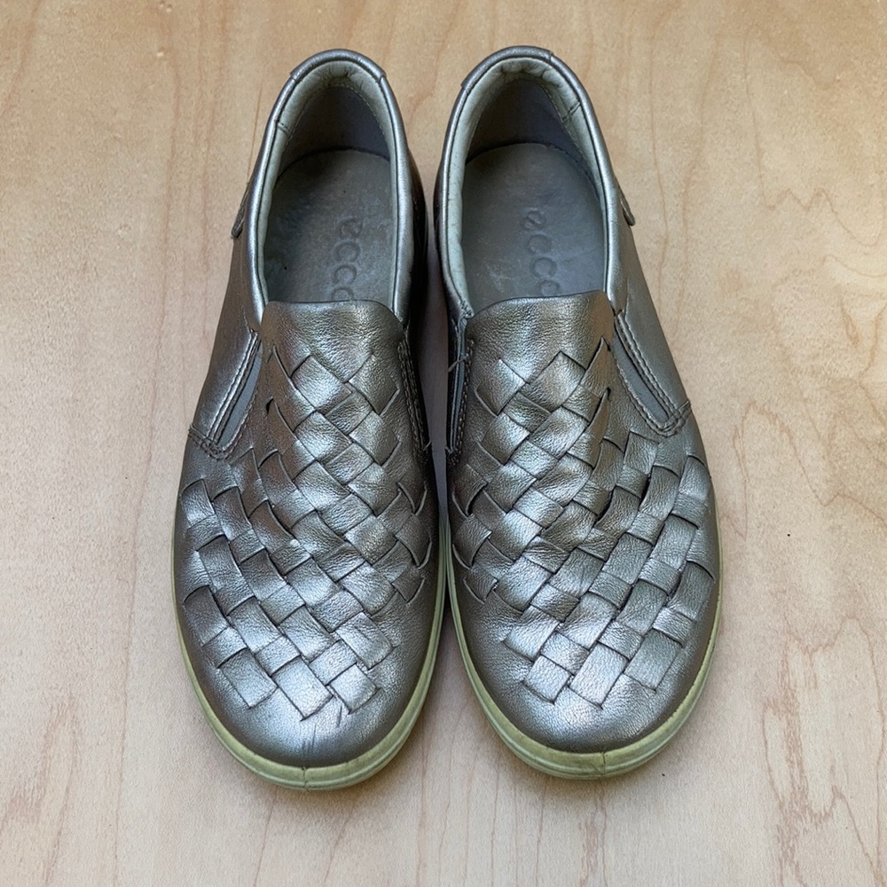 ECCO Soft 7 Leather Slip on Sneakers Girls Size US 4/EU 35